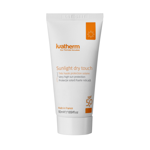 Крем Ivatherm Sunlight сонцезахисний зволожувальний крем для масної шкіри SPF 50+ 50 мл в місті Богородчани : ціни, характеристика.  - фото №1 Крем Ivatherm Sunlight сонцезахисний зволожувальний крем для масної шкіри SPF 50+ 50 мл в місті Богородчани : ціни, характеристика.