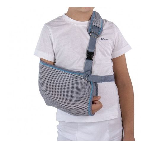 Бандаж для руки Алком дитячий підтримуючий, косинка пов'язка, сірий, р.1 (3004K) в місті Канів : ціни, характеристика.  - фото №1 Бандаж для руки Алком дитячий підтримуючий, косинка пов'язка, сірий, р.1 (3004K) в місті Канів : ціни, характеристика.