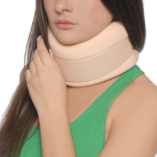 Бандаж  МТ на шийний відділ з жорсткою вставкою Люкс р. 1 в місті Канів : ціни, характеристика.  - фото №1 Бандаж  МТ на шийний відділ з жорсткою вставкою Люкс р. 1 в місті Канів : ціни, характеристика.