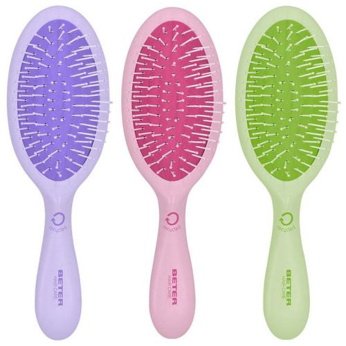 Щетка Beter (Бетер) для волос из переработанного пластика со съемной подушечкой 17,4 см в ассортименте, 1 шт. в городе Глобино : цены, характеристики.  - фото №1 Щетка Beter (Бетер) для волос из переработанного пластика со съемной подушечкой 17,4 см в ассортименте, 1 шт. в городе Глобино : цены, характеристики.