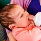 Набор для кормления новорожденных Philips Avent Natural: 4 бутылочки Natrals 2.0, щетка, пустышка (SCD301/01) заказать foto 10